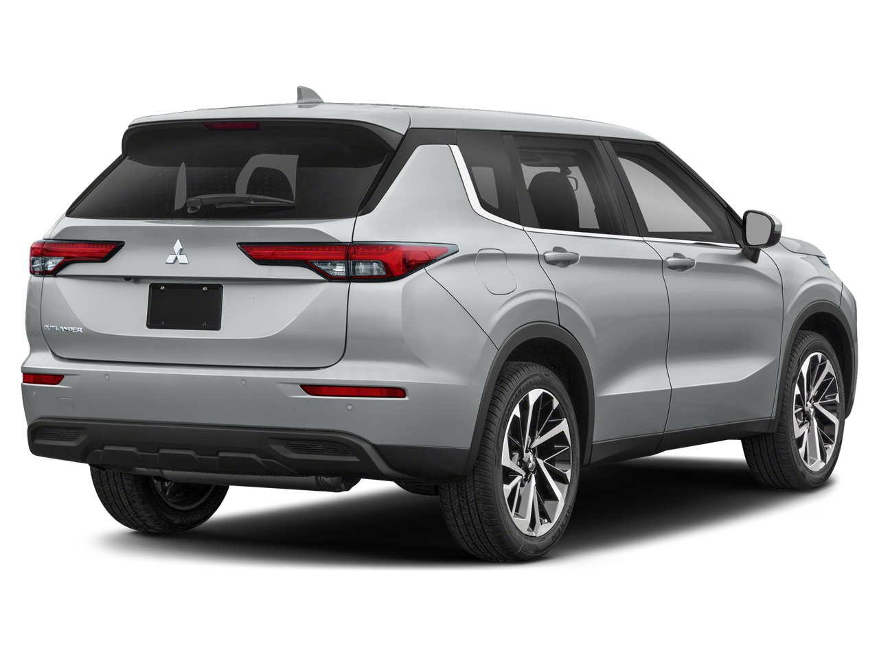 2022 Mitsubishi Outlander Black Edition photo 2