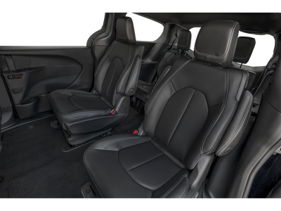 2025 Chrysler Pacifica Hybrid Premium S Appearance Pkg