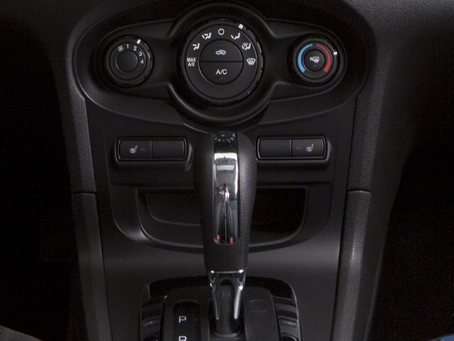 2013 Ford Fiesta SE