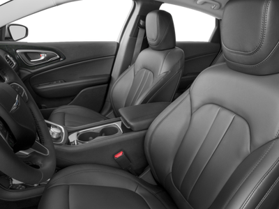 2017 Chrysler 200 Touring