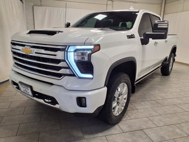 2024 Chevrolet Silverado 3500HD High Country