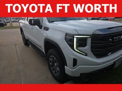 2022 GMC Sierra 1500 AT4