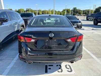 2025 Nissan Altima 2.5 SR