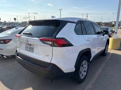 2025 Toyota RAV4 LE