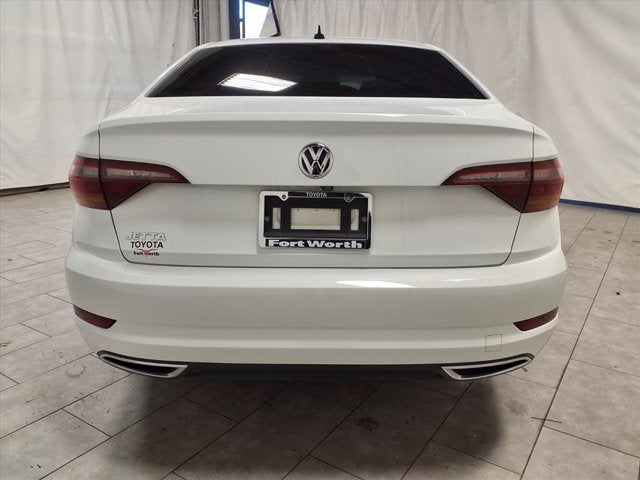 2019 Volkswagen Jetta R-Line