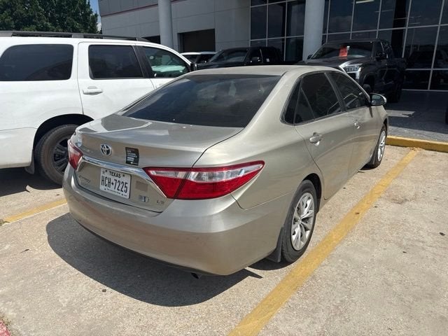 2015 Toyota Camry Hybrid LE