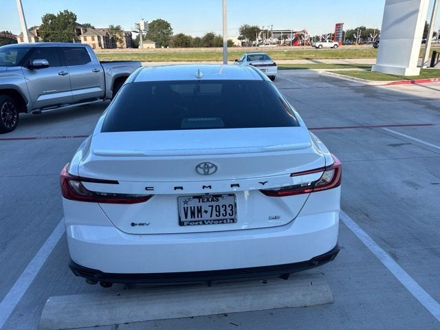 2025 Toyota Camry SE