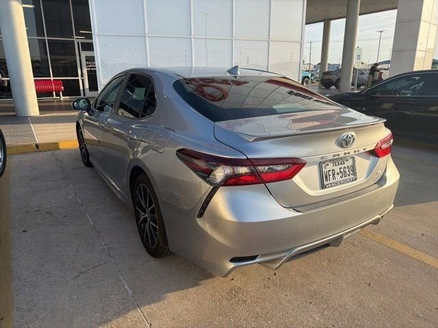 2021 Toyota Camry SE