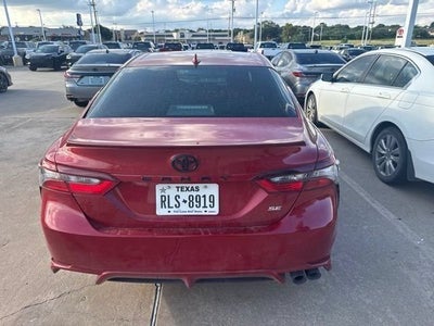 2022 Toyota Camry SE
