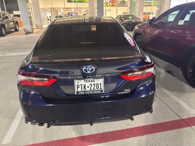 2021 Toyota Camry SE