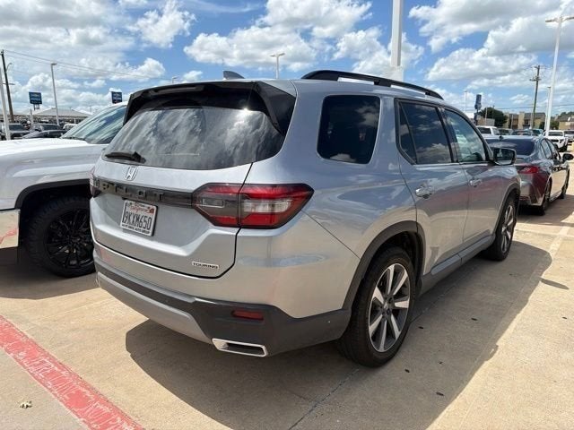 2024 Honda Pilot Touring