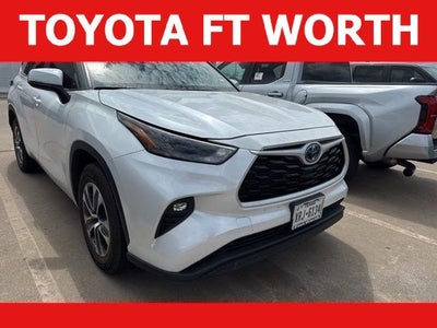 2024 Toyota Highlander XLE
