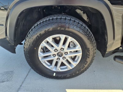 2022 Toyota Tundra 2WD SR5