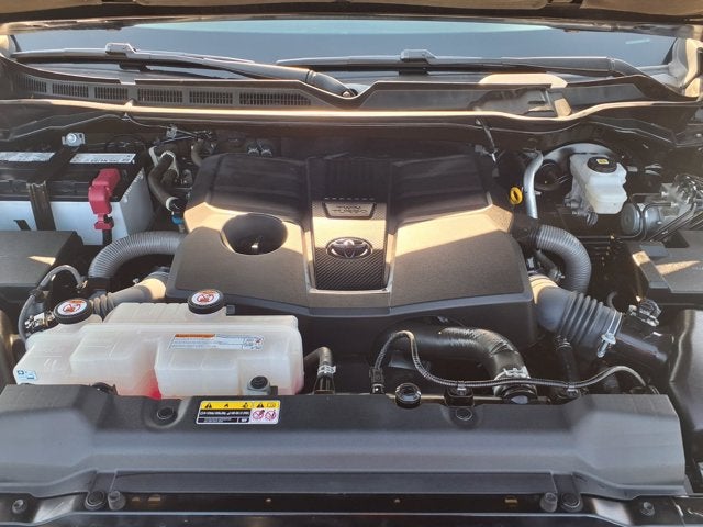2022 Toyota Tundra 2WD SR5