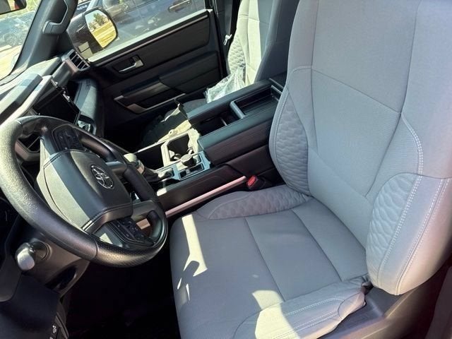 2025 Toyota Tundra 4WD SR5