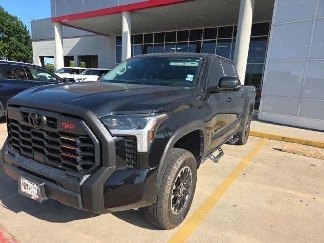 2024 Toyota Tundra 4WD SR5