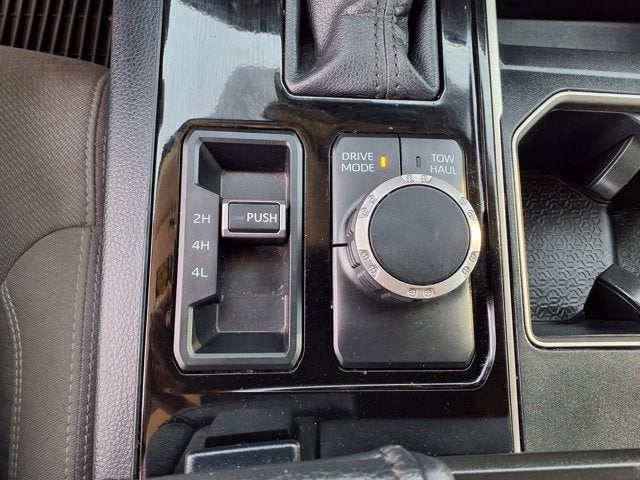 2022 Toyota Tundra 4WD SR5