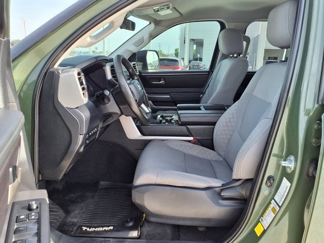 2022 Toyota Tundra 4WD SR5