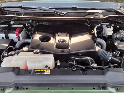 2022 Toyota Tundra 4WD SR5