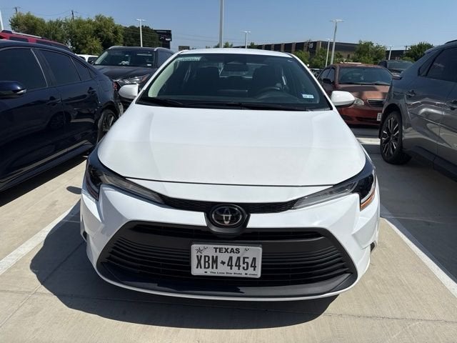 2025 Toyota Corolla LE