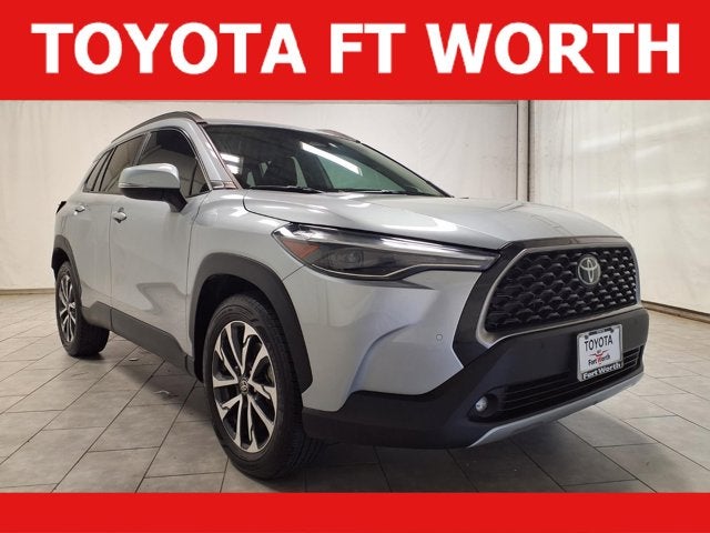 2024 Toyota Corolla Cross XLE
