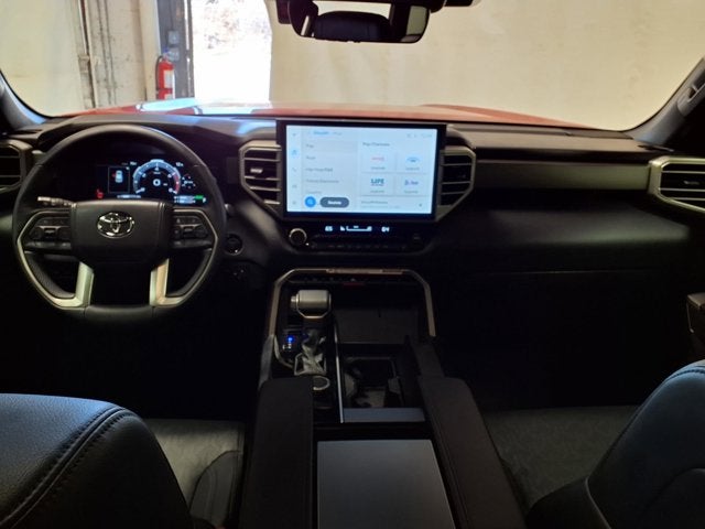 2025 Toyota Sequoia SR5