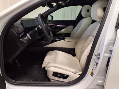 2026 BMW 5 Series 550e xDrive