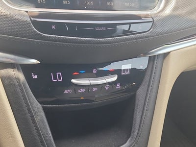 2017 Cadillac XT5 Luxury FWD