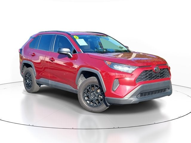 2020 Toyota RAV4 LE