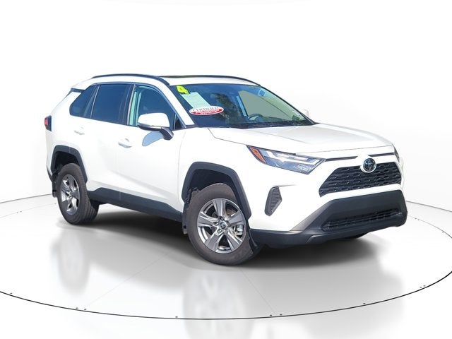 2024 Toyota RAV4 XLE