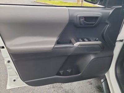 2023 Toyota TACOMA SR5 SR5