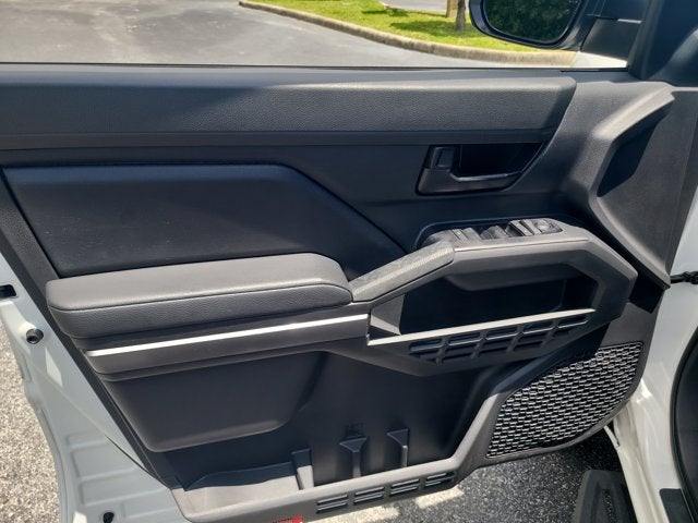 2025 Toyota Tacoma SR5