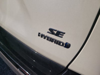 2022 Toyota RAV4 Hybrid SE