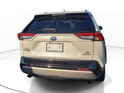 2022 Toyota RAV4 Hybrid SE