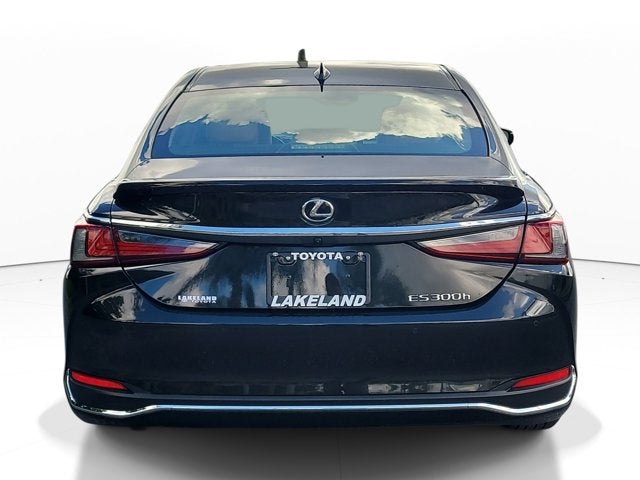 2025 Lexus ES 300h ES 300h