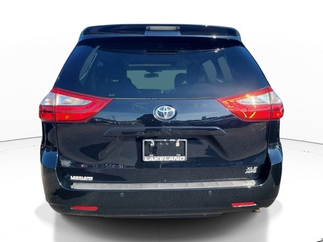 2017 Toyota Sienna XLE Premium