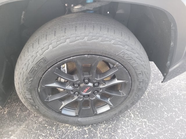 2025 Toyota TUNDRA 4X4 SR5