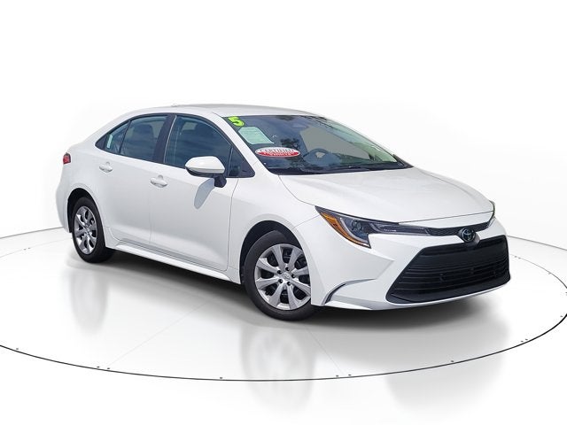 2025 Toyota COROLLA LE