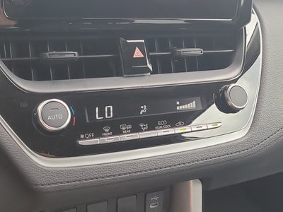 2025 Toyota Corolla Cross LE
