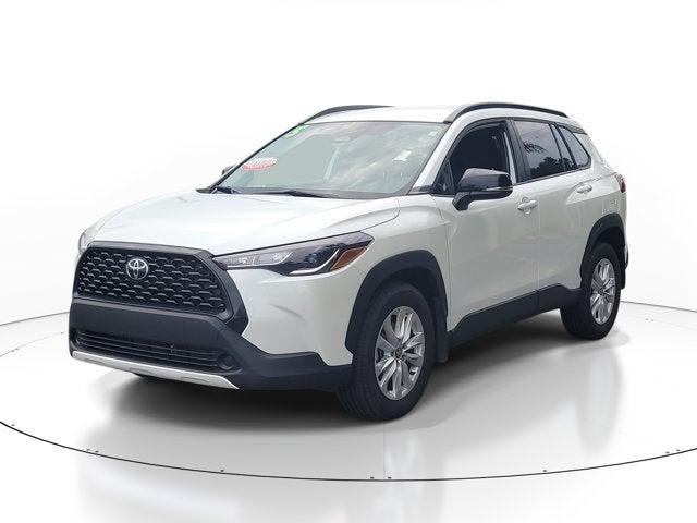 2025 Toyota Corolla Cross LE