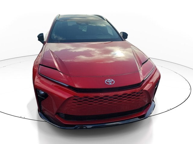 2025 Toyota Crown Signia XLE