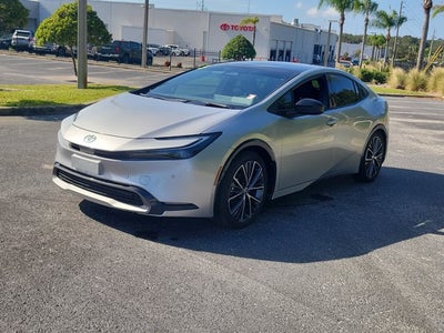 2025 Toyota Prius LE