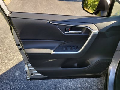 2025 Toyota RAV4 Hybrid Hybrid XLE
