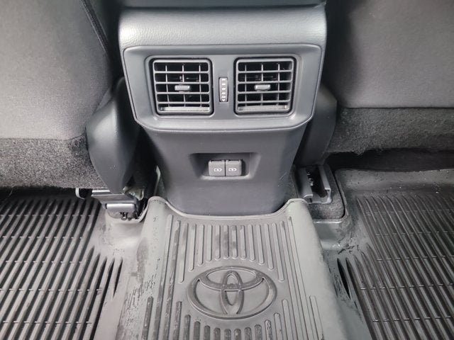 2025 Toyota RAV4 HYBRID Hybrid XLE