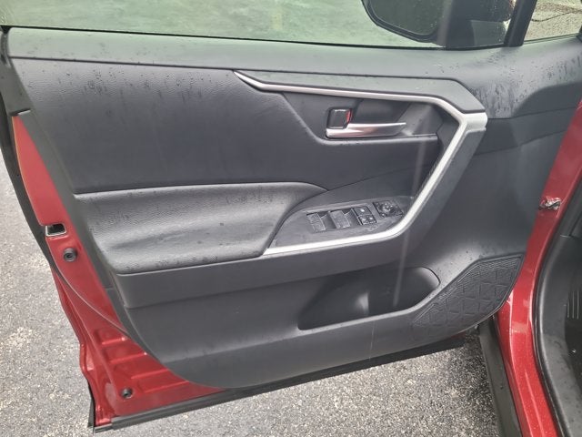 2025 Toyota RAV4 HYBRID Hybrid XLE