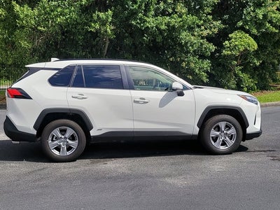 2024 Toyota RAV4 Hybrid XLE