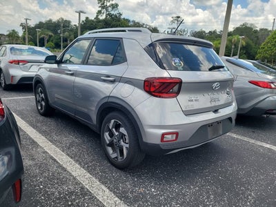 2023 Hyundai Venue SEL