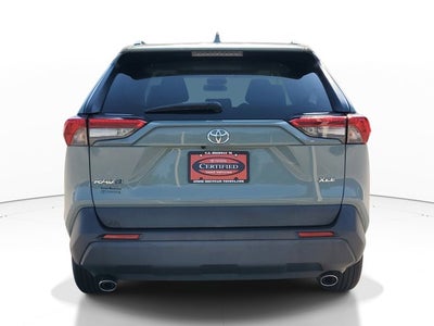 2020 Toyota RAV4 XLE
