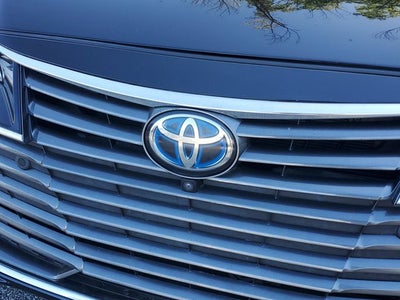 2022 Toyota Avalon Hybrid Limited