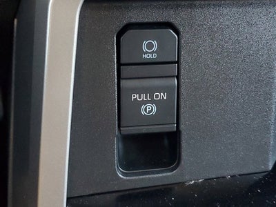 2022 Toyota Tundra 2WD SR5